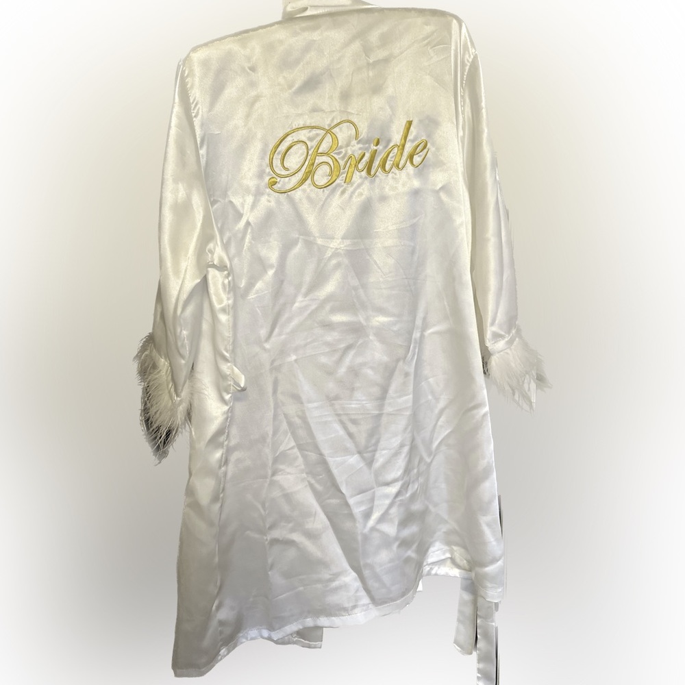 White satin robe - bride with feathers